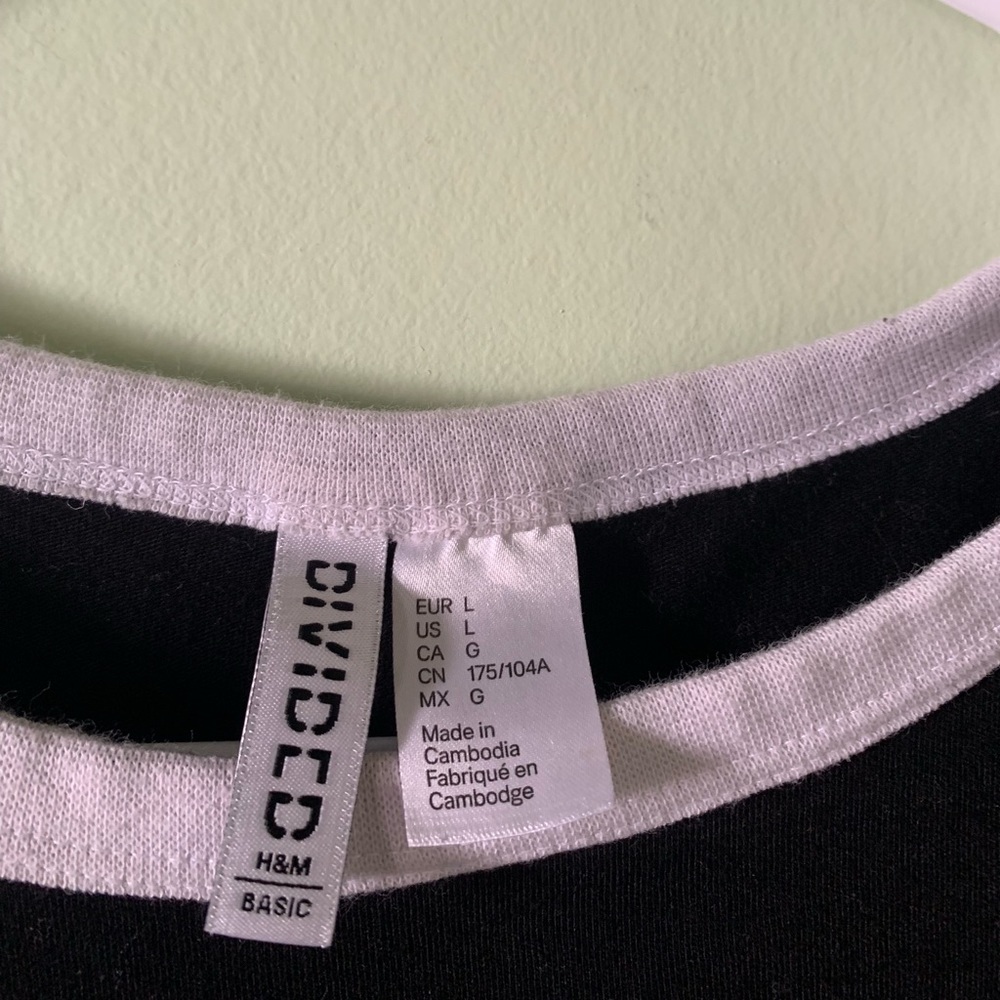 Basic Tee - Picture 3 of 3
